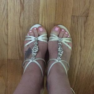 Ivory wedding shoes. 8.5